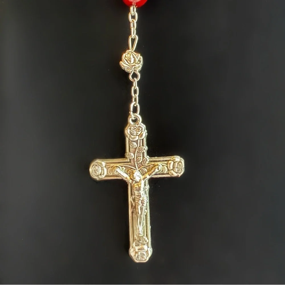 Red Our Lady of Guadalupe Prayer Rosary - Picture 5 of 5